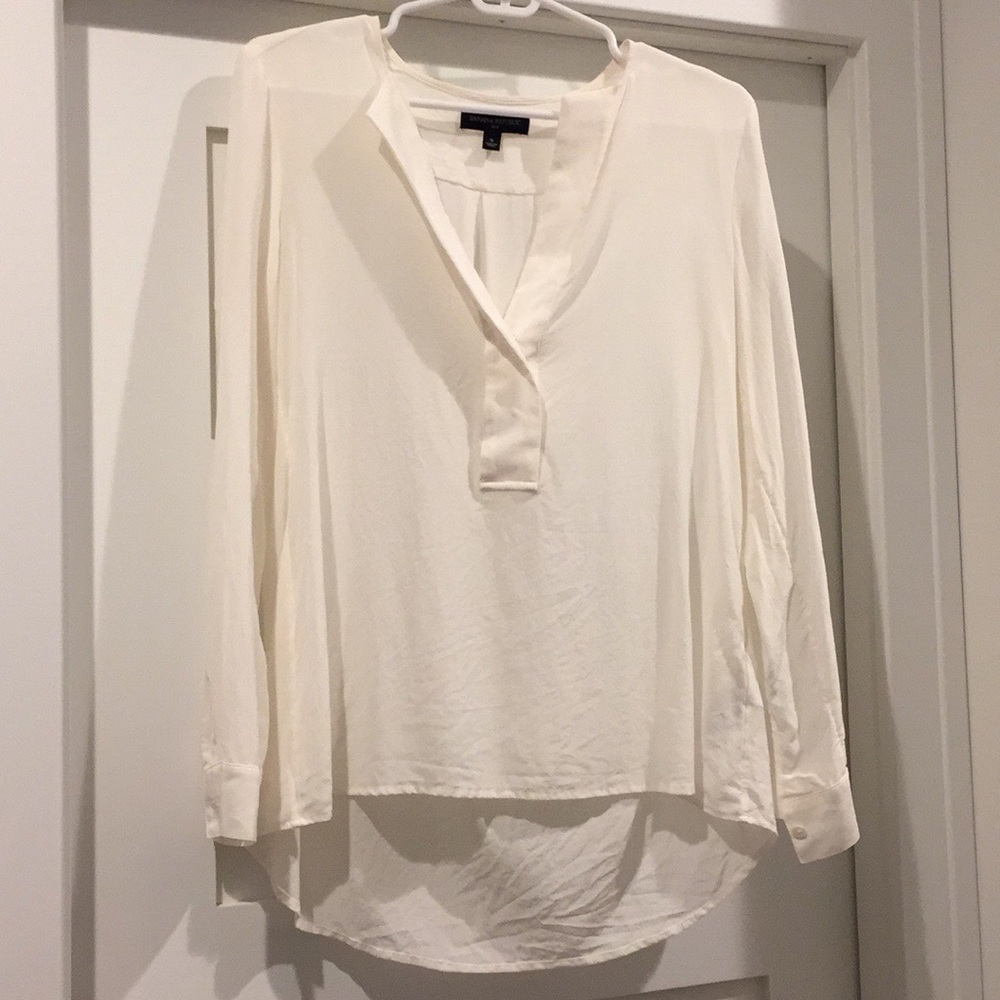 Banana Republic Silk blouse